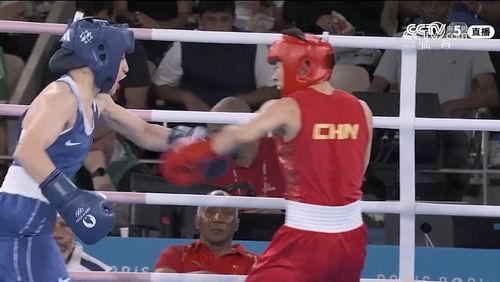 祝贺贵州姑娘夺中国第33金，拳击赛事组织展现体育强国风采