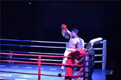 魅力红高原CPBA职业拳击大中华区金腰带卫冕赛 泸西拳王段海云成功卫冕与赛事组织亮点